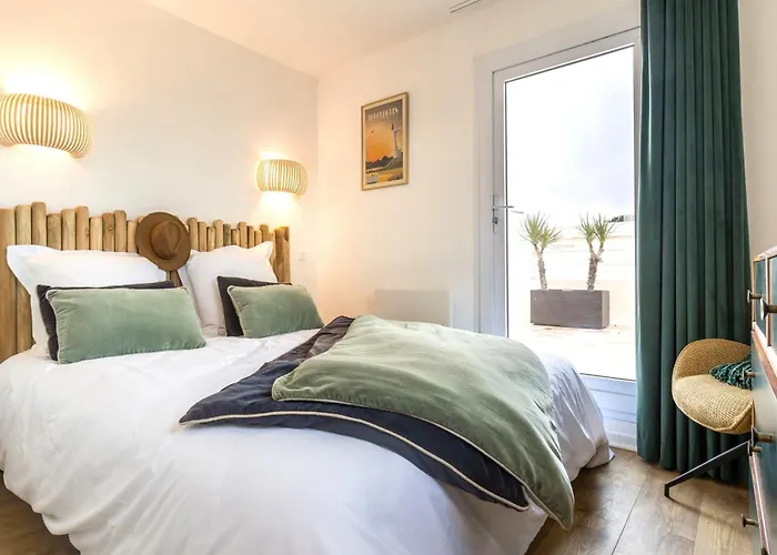 Apartamento Avec Grande Terrasse à - Fr-1-306-1326 *